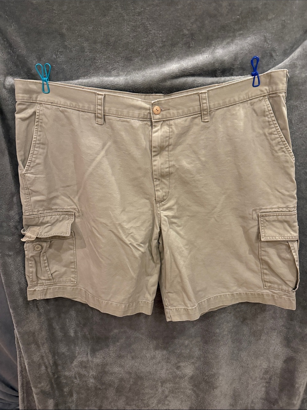 Cherokee Tan Cargo Shorts with Multiple Pockets